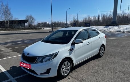 KIA Rio III рестайлинг, 2013 год, 730 000 рублей, 13 фотография