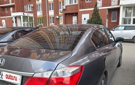 Honda Accord IX рестайлинг, 2015 год, 1 250 000 рублей, 5 фотография