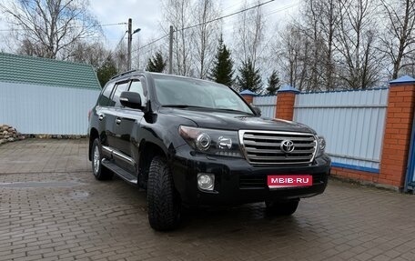 Toyota Land Cruiser 200, 2014 год, 3 300 000 рублей, 1 фотография