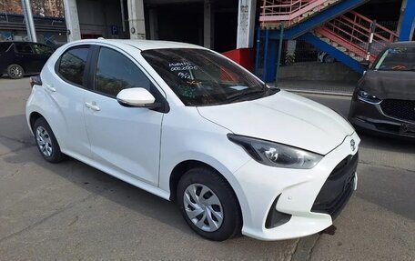 Toyota Yaris, 2020 год, 1 330 000 рублей, 1 фотография