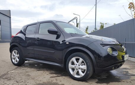 Nissan Juke II, 2011 год, 1 055 000 рублей, 2 фотография