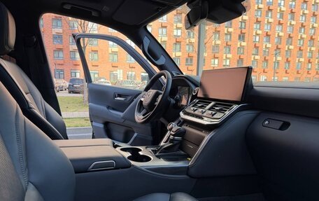 Toyota Land Cruiser, 2023 год, 11 950 000 рублей, 16 фотография