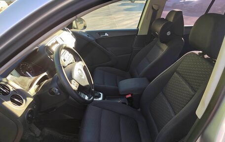 Volkswagen Tiguan I, 2010 год, 1 000 000 рублей, 9 фотография