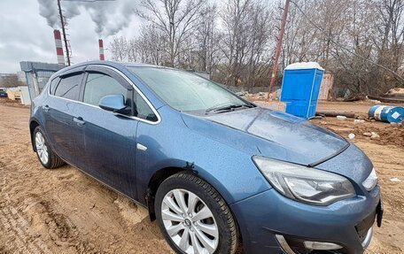 Opel Astra J, 2013 год, 650 000 рублей, 3 фотография