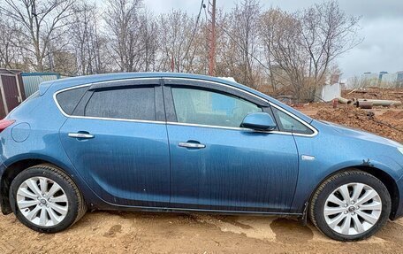 Opel Astra J, 2013 год, 650 000 рублей, 4 фотография