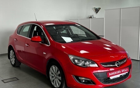 Opel Astra J, 2012 год, 790 000 рублей, 2 фотография