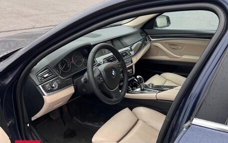 BMW 5 серия, 2010 год, 1 650 000 рублей, 4 фотография