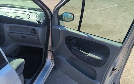 Renault Scenic III, 2000 год, 330 000 рублей, 12 фотография