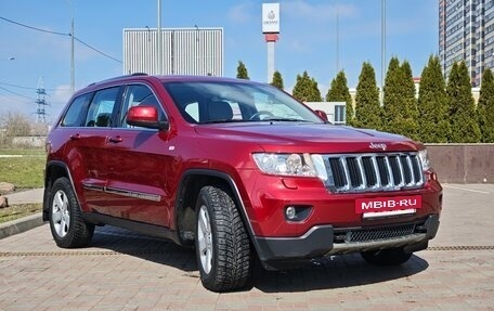 Jeep Grand Cherokee, 2013 год, 2 390 000 рублей, 3 фотография
