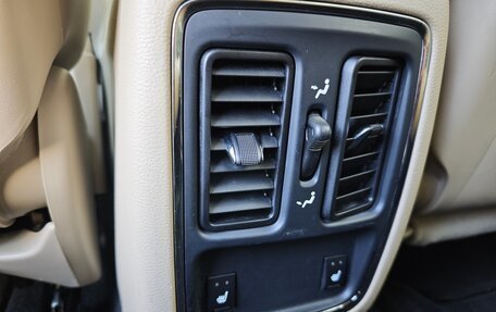 Jeep Grand Cherokee, 2013 год, 2 390 000 рублей, 19 фотография