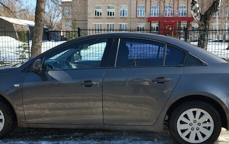 Chevrolet Cruze II, 2010 год, 510 000 рублей, 4 фотография