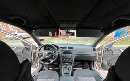 Skoda Octavia, 2011 год, 1 100 000 рублей, 11 фотография