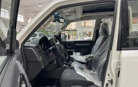 Mitsubishi Pajero IV, 2022 год, 7 880 000 рублей, 7 фотография