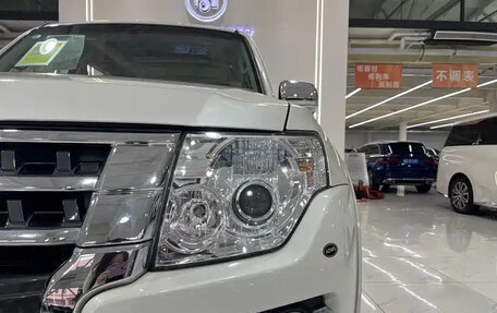 Mitsubishi Pajero IV, 2022 год, 7 880 000 рублей, 19 фотография