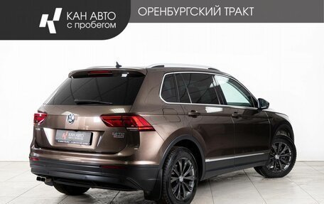 Volkswagen Tiguan II, 2017 год, 2 550 000 рублей, 3 фотография