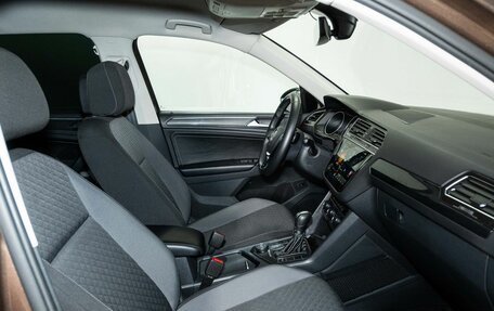 Volkswagen Tiguan II, 2017 год, 2 550 000 рублей, 6 фотография