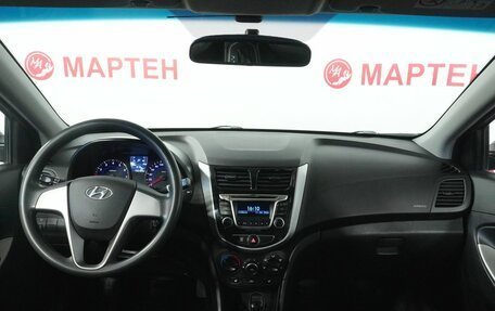 Hyundai Solaris II рестайлинг, 2015 год, 978 000 рублей, 15 фотография