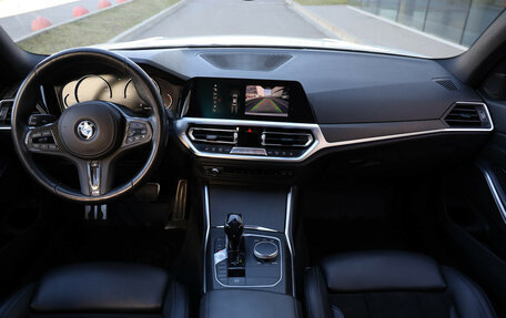BMW 3 серия, 2019 год, 3 699 000 рублей, 9 фотография