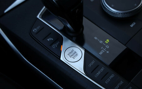 BMW 3 серия, 2019 год, 3 699 000 рублей, 15 фотография