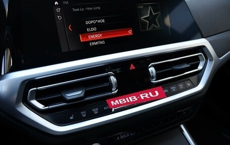 BMW 3 серия, 2019 год, 3 699 000 рублей, 17 фотография