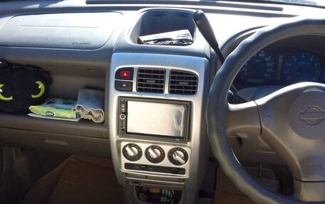 Nissan Cube II, 2001 год, 220 000 рублей, 7 фотография