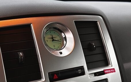 Chrysler 300C II, 2007 год, 2 100 000 рублей, 11 фотография