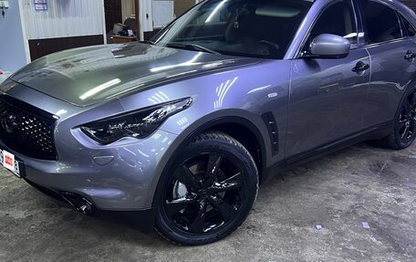 Infiniti FX II, 2012 год, 2 425 000 рублей, 16 фотография
