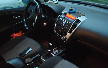 KIA cee'd I рестайлинг, 2010 год, 730 000 рублей, 24 фотография