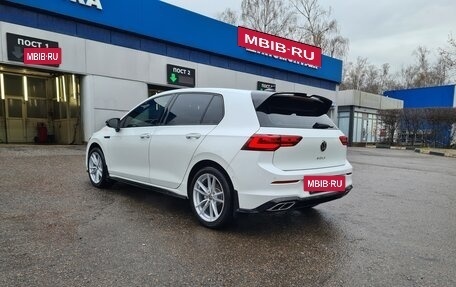 Volkswagen Golf VIII, 2022 год, 2 750 000 рублей, 7 фотография