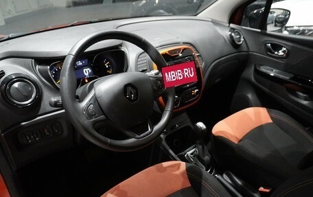 Renault Kaptur I рестайлинг, 2016 год, 1 590 000 рублей, 9 фотография