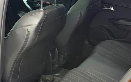 Peugeot 2008 II, 2022 год, 1 900 000 рублей, 20 фотография