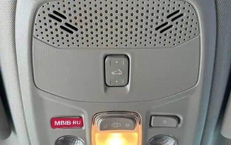 Peugeot 2008 II, 2022 год, 1 900 000 рублей, 14 фотография