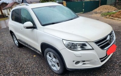 Volkswagen Tiguan I, 2010 год, 1 000 000 рублей, 1 фотография