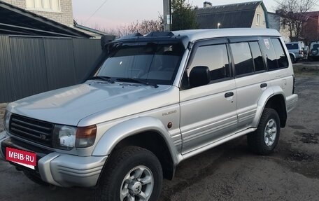 Mitsubishi Pajero III рестайлинг, 1991 год, 520 000 рублей, 1 фотография