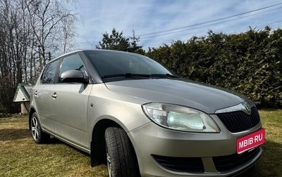 Skoda Fabia II, 2011 год, 650 000 рублей, 1 фотография