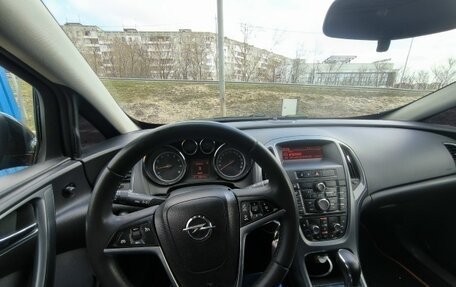Opel Astra J, 2012 год, 630 000 рублей, 9 фотография