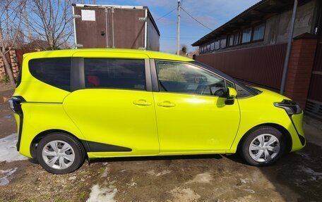 Toyota Sienta II, 2020 год, 1 450 000 рублей, 9 фотография