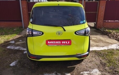 Toyota Sienta II, 2020 год, 1 450 000 рублей, 10 фотография