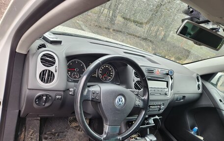 Volkswagen Tiguan I, 2010 год, 1 000 000 рублей, 5 фотография