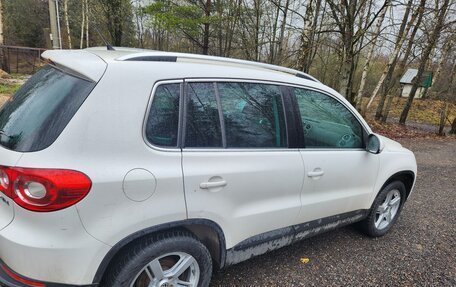 Volkswagen Tiguan I, 2010 год, 1 000 000 рублей, 3 фотография