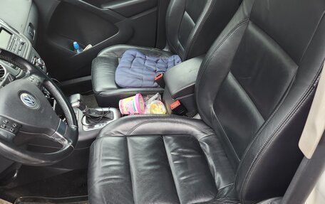 Volkswagen Tiguan I, 2010 год, 1 000 000 рублей, 6 фотография