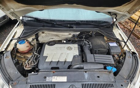 Volkswagen Tiguan I, 2010 год, 1 000 000 рублей, 8 фотография