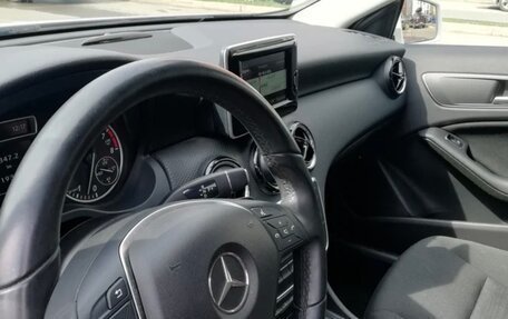 Mercedes-Benz A-Класс, 2014 год, 1 400 000 рублей, 2 фотография