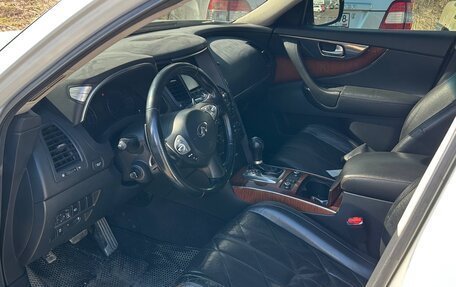 Infiniti FX II, 2010 год, 1 580 000 рублей, 4 фотография