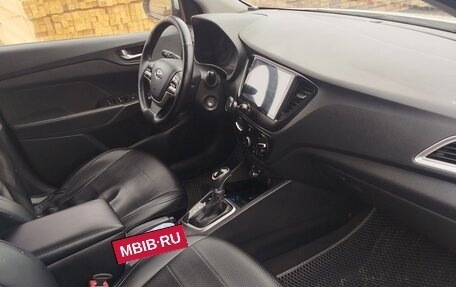 Hyundai Solaris II рестайлинг, 2019 год, 850 000 рублей, 3 фотография