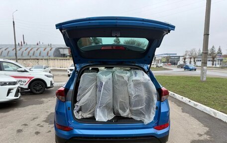 Hyundai Tucson III, 2018 год, 2 400 000 рублей, 19 фотография