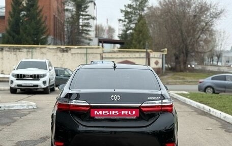 Toyota Corolla, 2018 год, 1 900 000 рублей, 6 фотография