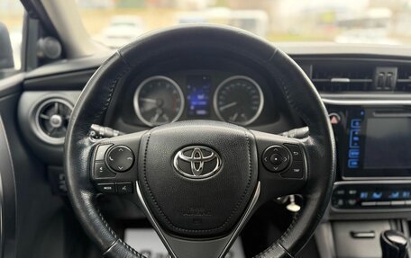 Toyota Corolla, 2018 год, 1 900 000 рублей, 9 фотография
