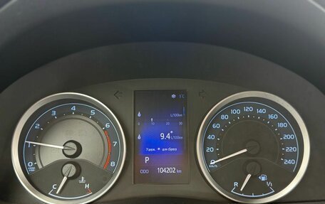 Toyota Corolla, 2018 год, 1 900 000 рублей, 10 фотография