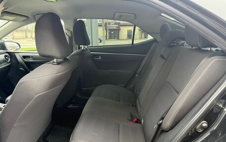 Toyota Corolla, 2018 год, 1 900 000 рублей, 20 фотография